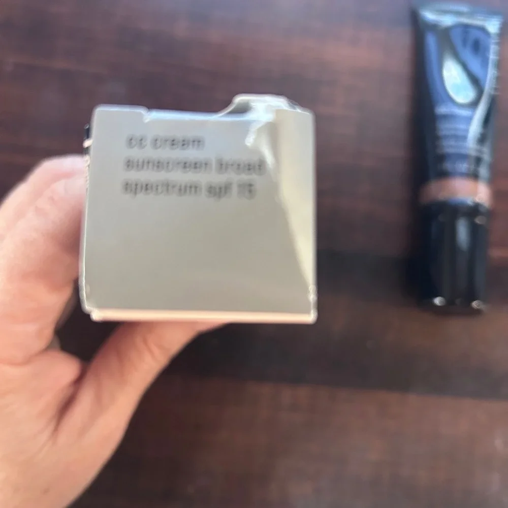 Mary Kay CC Cream Sunscreen Broad‎ Spectrum SPF 15 Very Deep 1 Fl Oz New